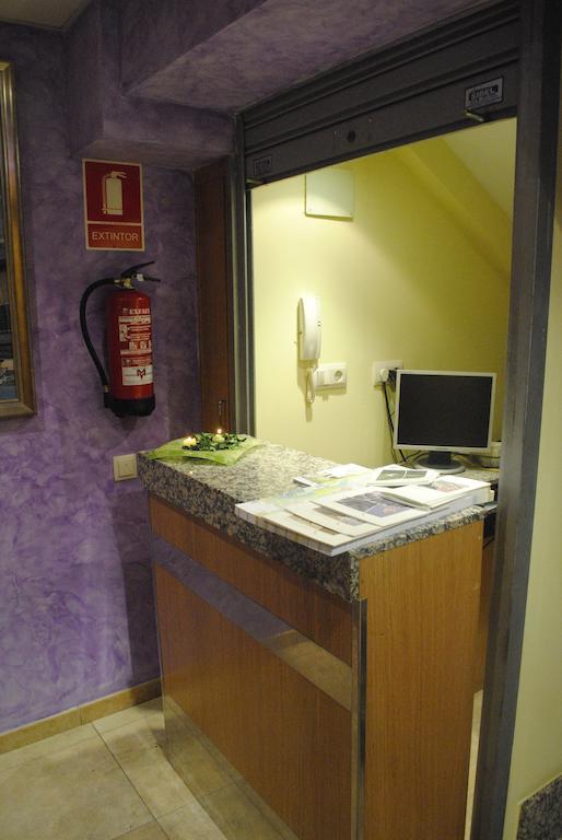 לוגרוניו Hostal La Cortijana מראה חיצוני תמונה