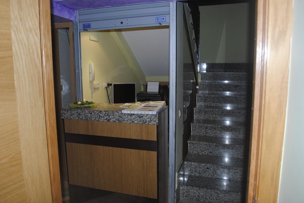 לוגרוניו Hostal La Cortijana מראה חיצוני תמונה