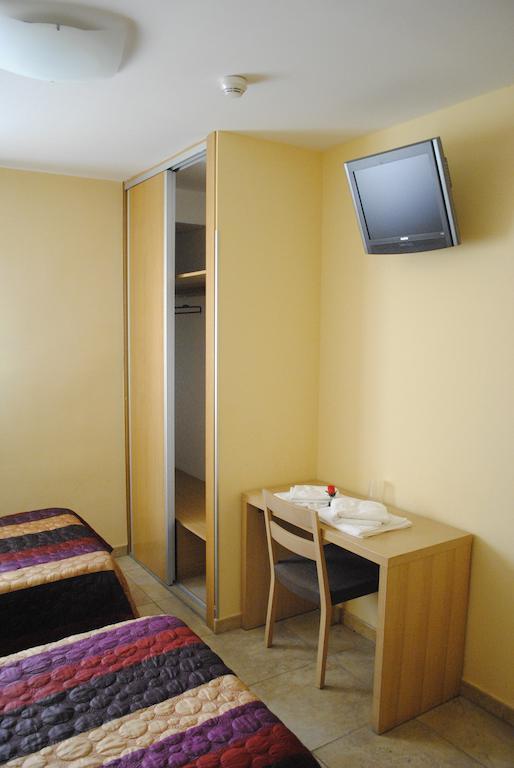 לוגרוניו Hostal La Cortijana חדר תמונה